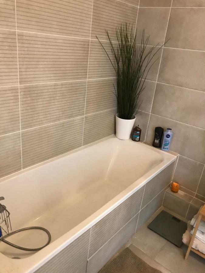 35M2 Neuf, Plein Sud, Dernier Etage Avec Terrasse Apartment Noisy-le-Grand Bagian luar foto